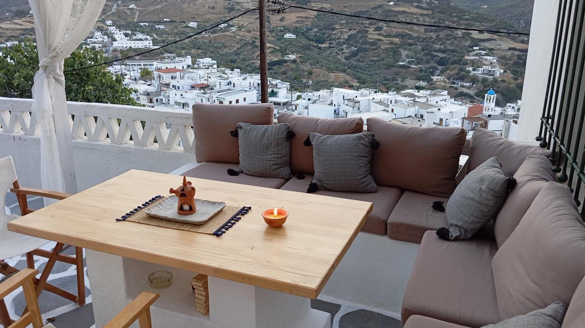 Vasiliki Skyros Castle View Villa ภายนอก รูปภาพ